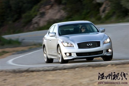 大號的G37 試駕2011款英菲尼迪-M37S 汽車之家