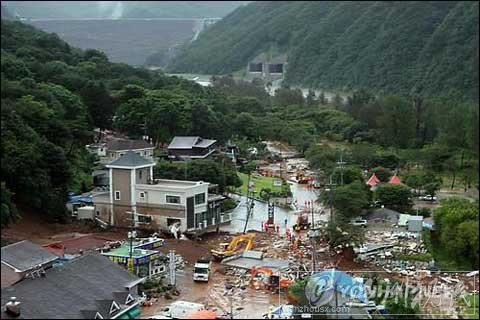 韓國游覽勝地突發泥石流 6名志愿者死亡
