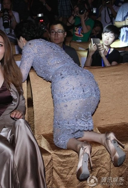 范冰冰透視裙露肥臀