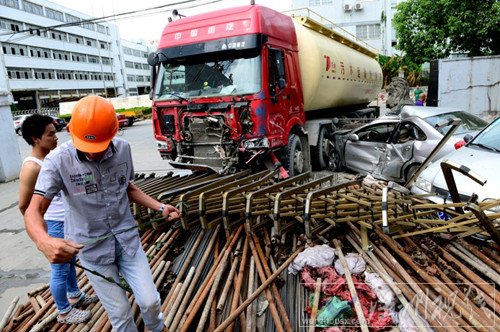溫州高翔工業(yè)區(qū)車禍