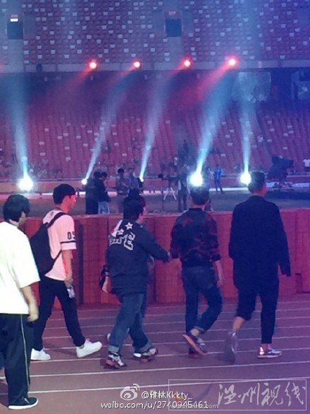 好聲音鳥巢直播前彩排