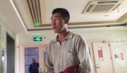 15歲少女產子續