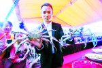武漢蟹王蟹后出爐 兩只螃蟹拍出21萬天價