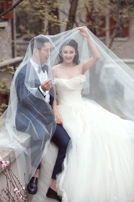 張雨綺離婚了，龍鳳胎孩子還不到1周歲