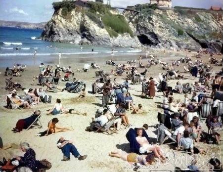 老照片現時空旅人