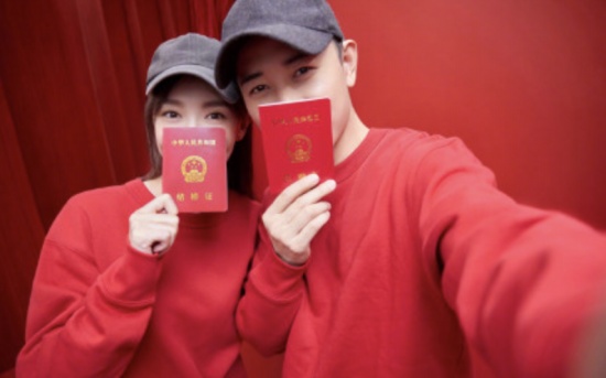 唐嫣羅晉官宣婚訊