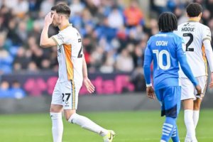 英甲聯賽彼得堡聯3比1什魯斯伯里